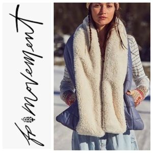 Free People FP Movement Downhill Puffer Scarf green